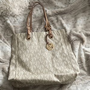 Michael Kors bag